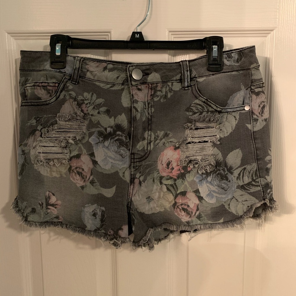 Nordstrom floral denim shorts